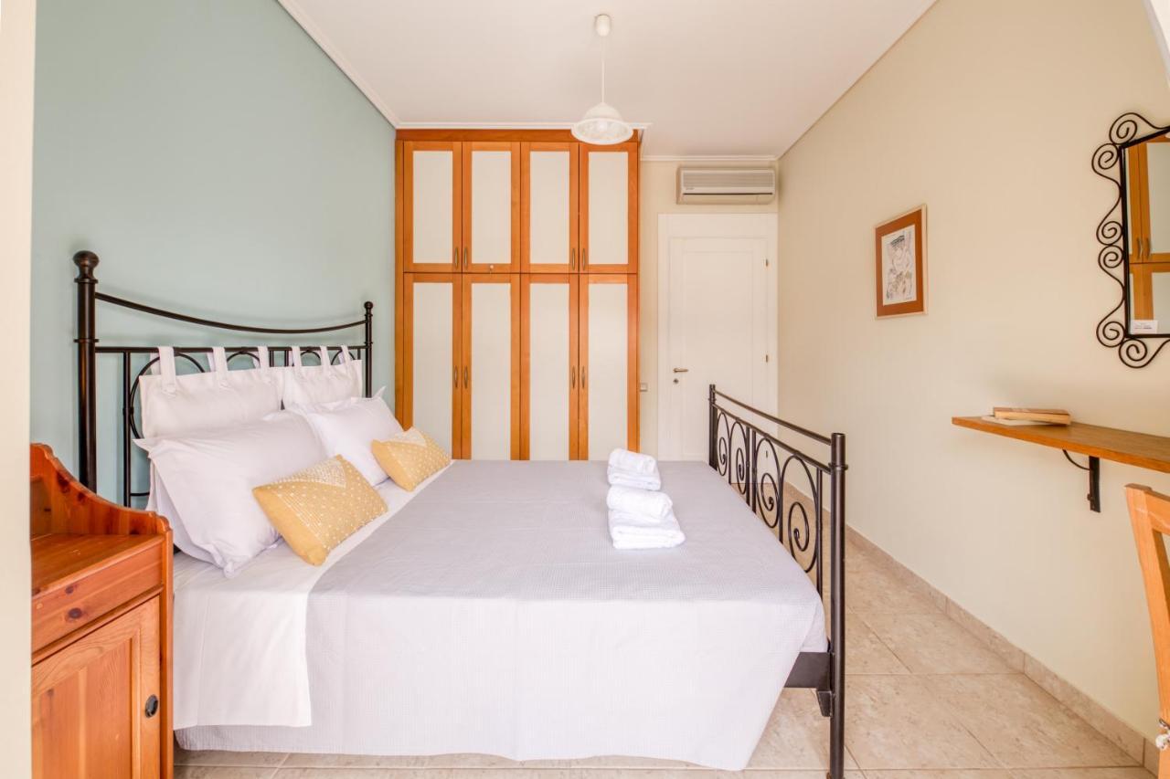 Dimeli Junior Apartment At The Beach Barbati Ngoại thất bức ảnh